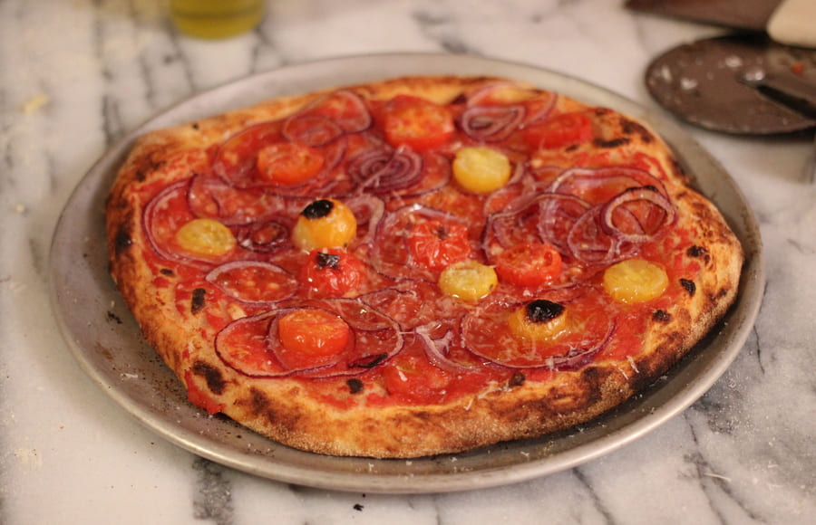 tomato-red-onion