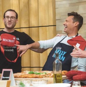 scott wiener and ryan seacrest are pizza buddies for life